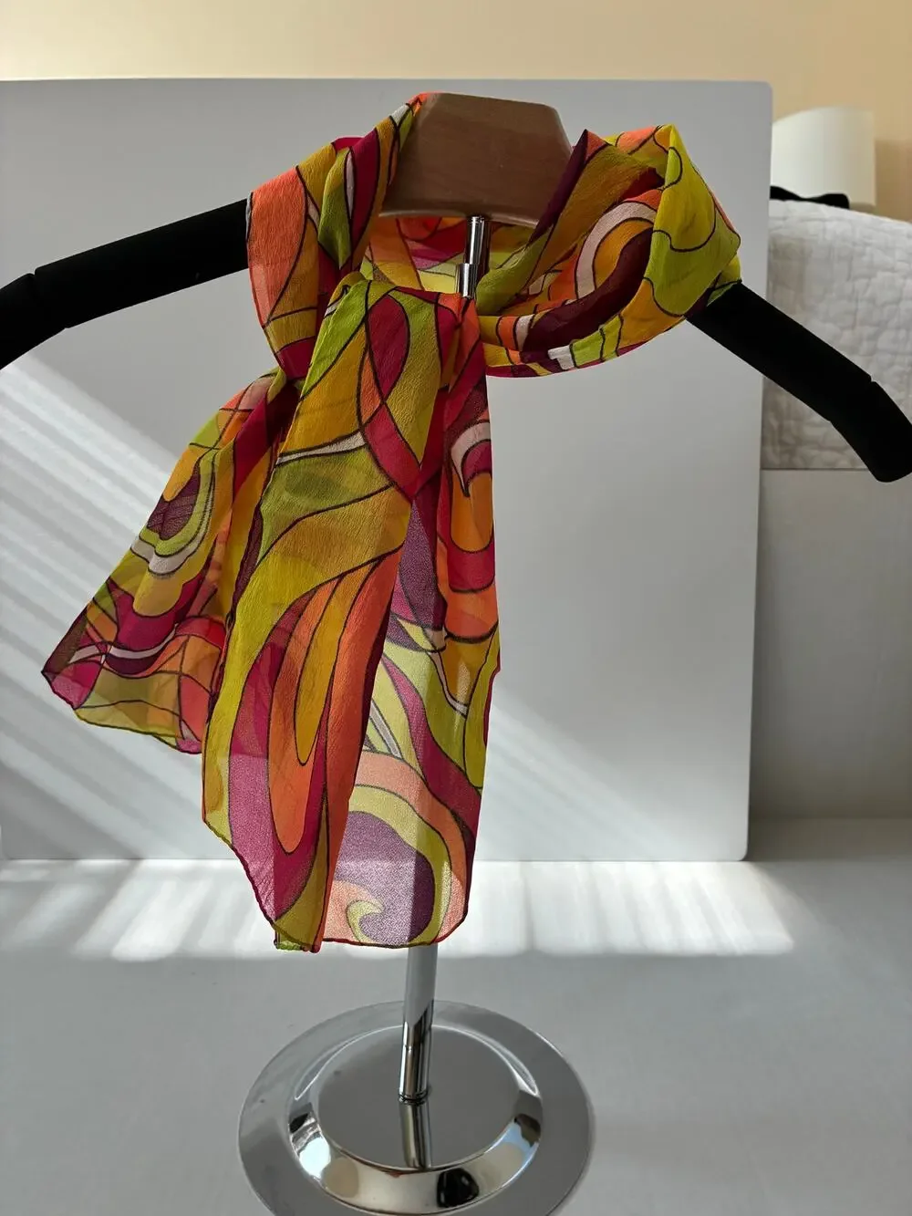 Marci Cara Scarf Colorful 70's Design Mod Swirl Chiffon Nylon Crepe 44